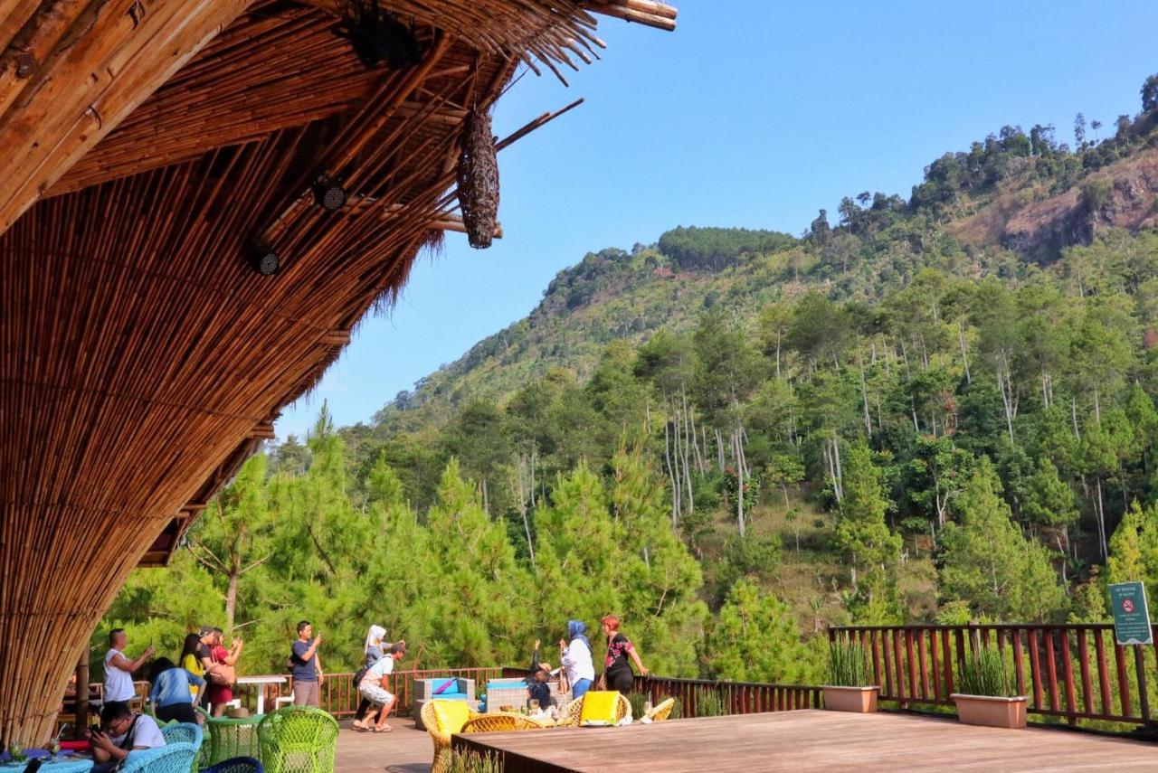 Resor The Maribaya 4*